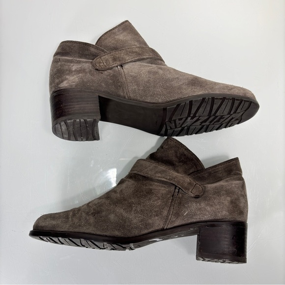Stuart Weitzman Gray Tan Suede Buckle Strap Accent Desert Booties Size 8 - Picture 6 of 11